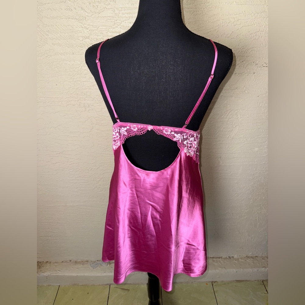 In Bloom Jonquil Annalee Pink Satin Lace Chemise Y2K Coquette Barbiecore Slip- L - Picture 9 of 10